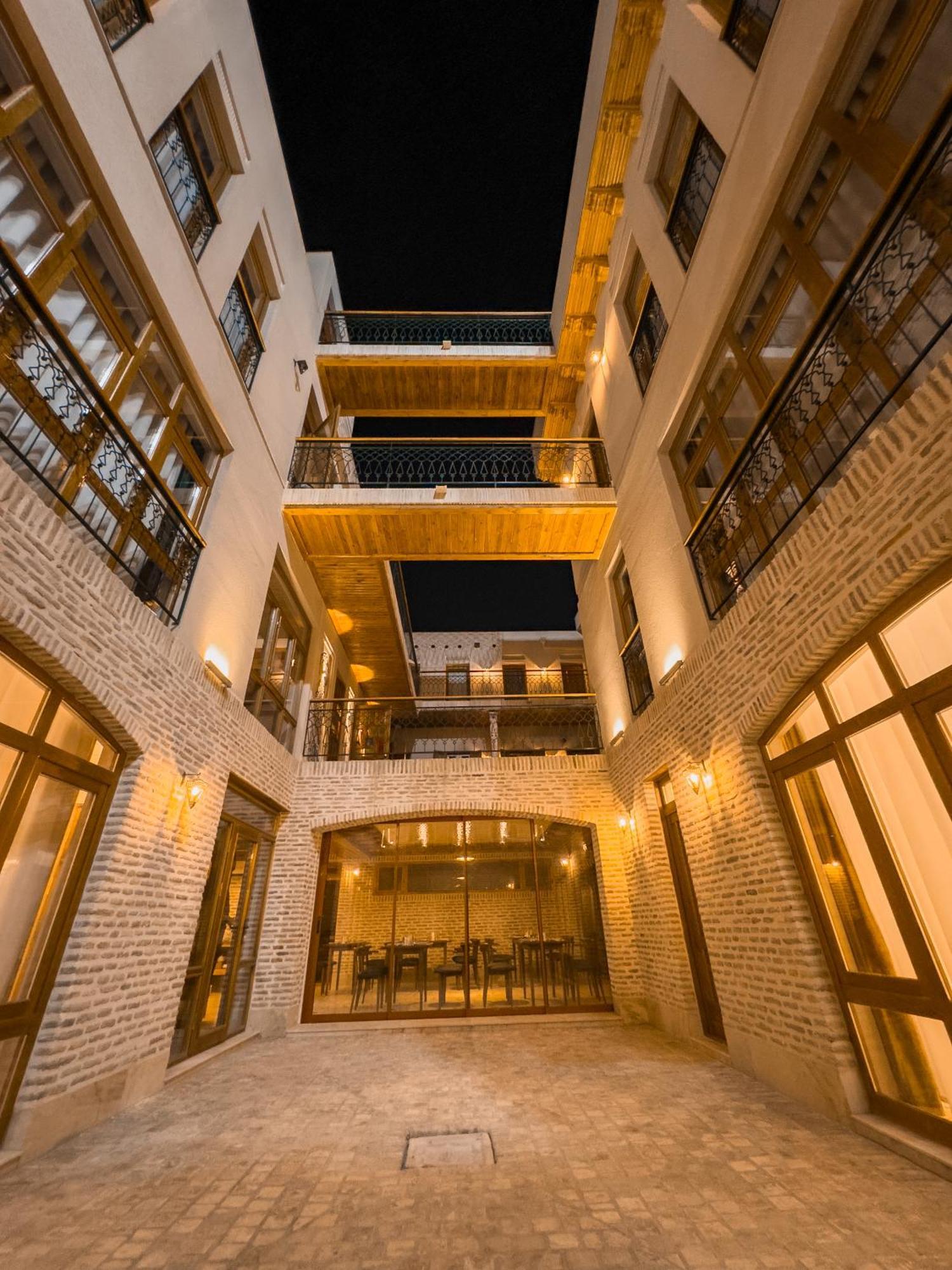 Duston Boutique XIX Century Rooms Bukhara Exterior photo