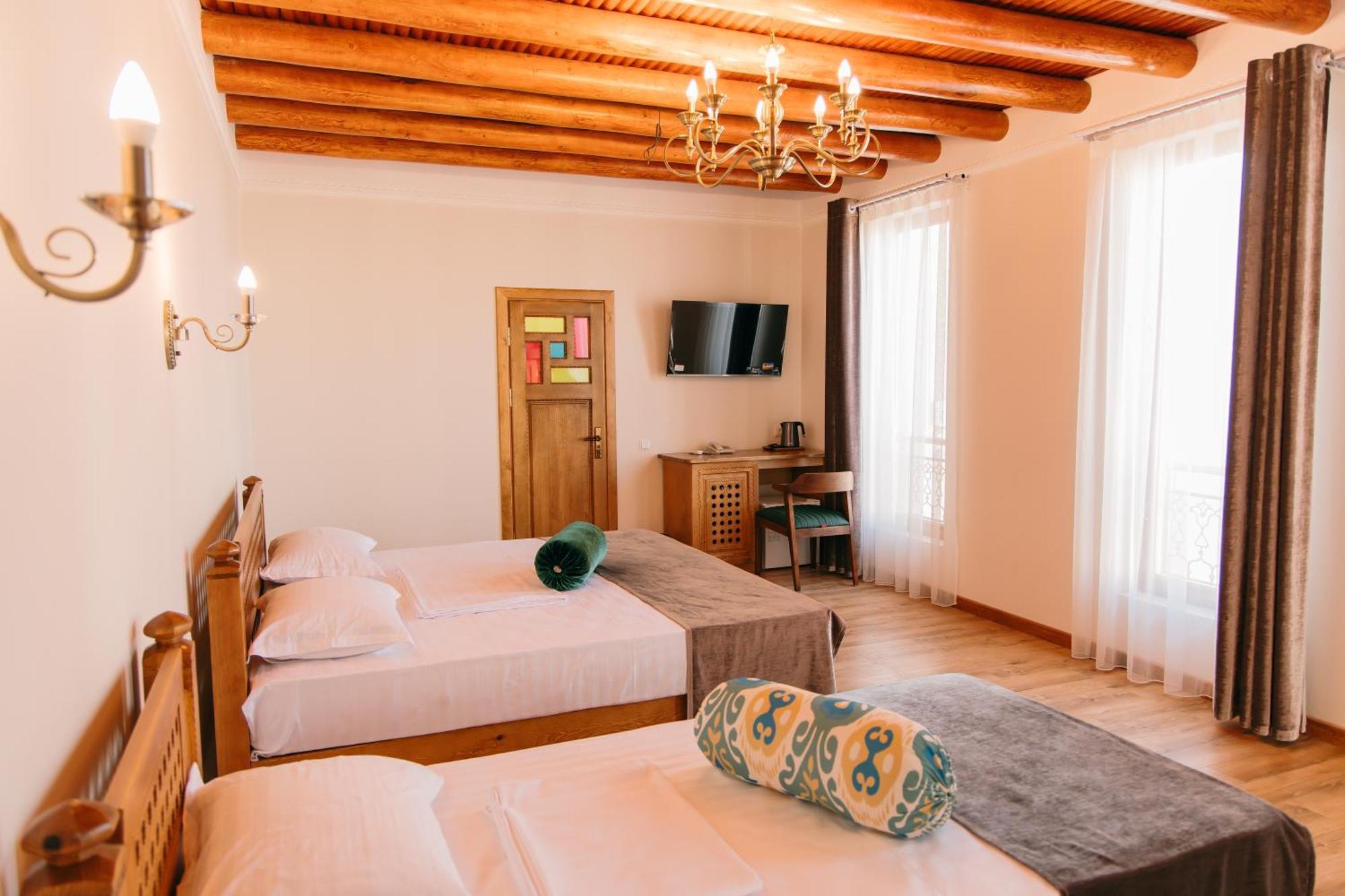 Duston Boutique XIX Century Rooms Bukhara Exterior photo
