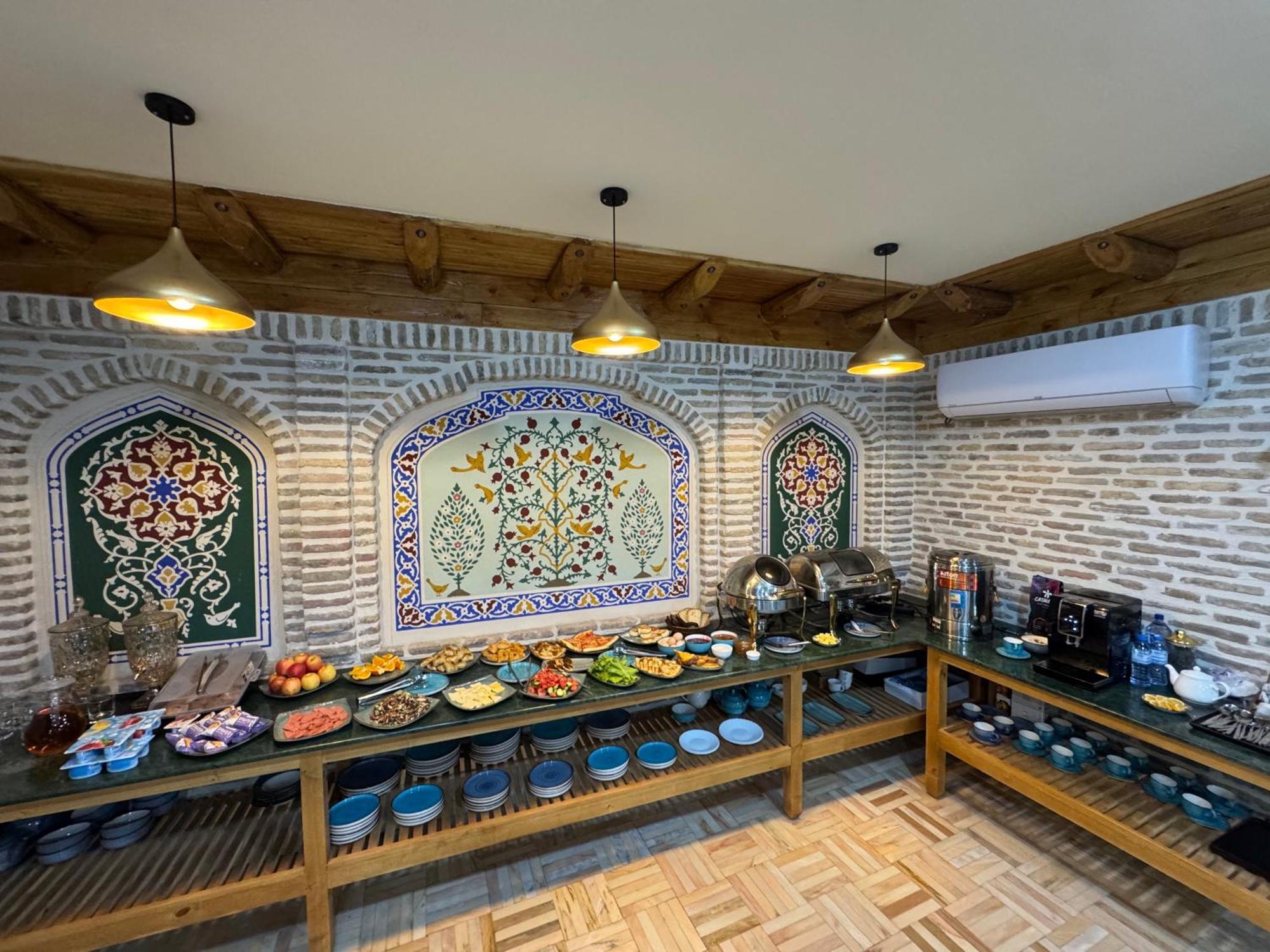 Duston Boutique XIX Century Rooms Bukhara Exterior photo